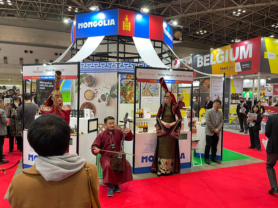 アジア最大級の食品・飲食展示会「FOODEX JAPAN 2024」にてモンゴルブース‐Mongolian Pavilion‐の出展支援とモンゴルセミナーを開催しました。