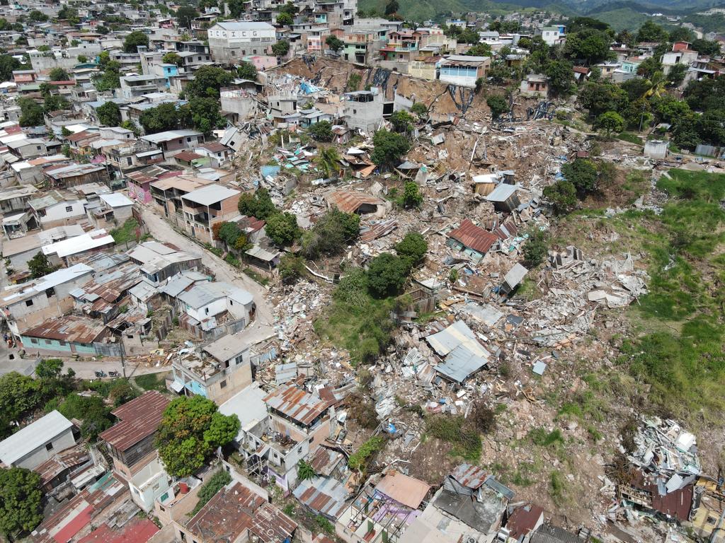 2022年9月にテグシガルパ市で発生した地すべり