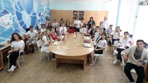 【月間特別展示】Together for Ukraine－全面侵略から4年、未来を考える