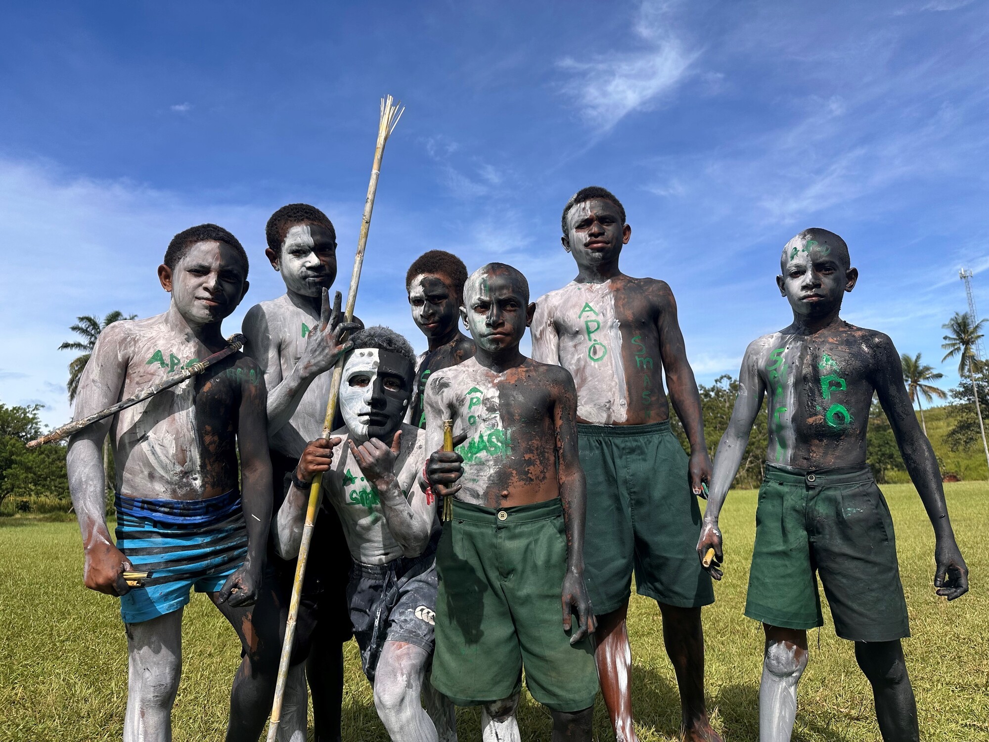 パプアニューギニアODA 50周年記念 －多様な言語・部族が共存する色彩