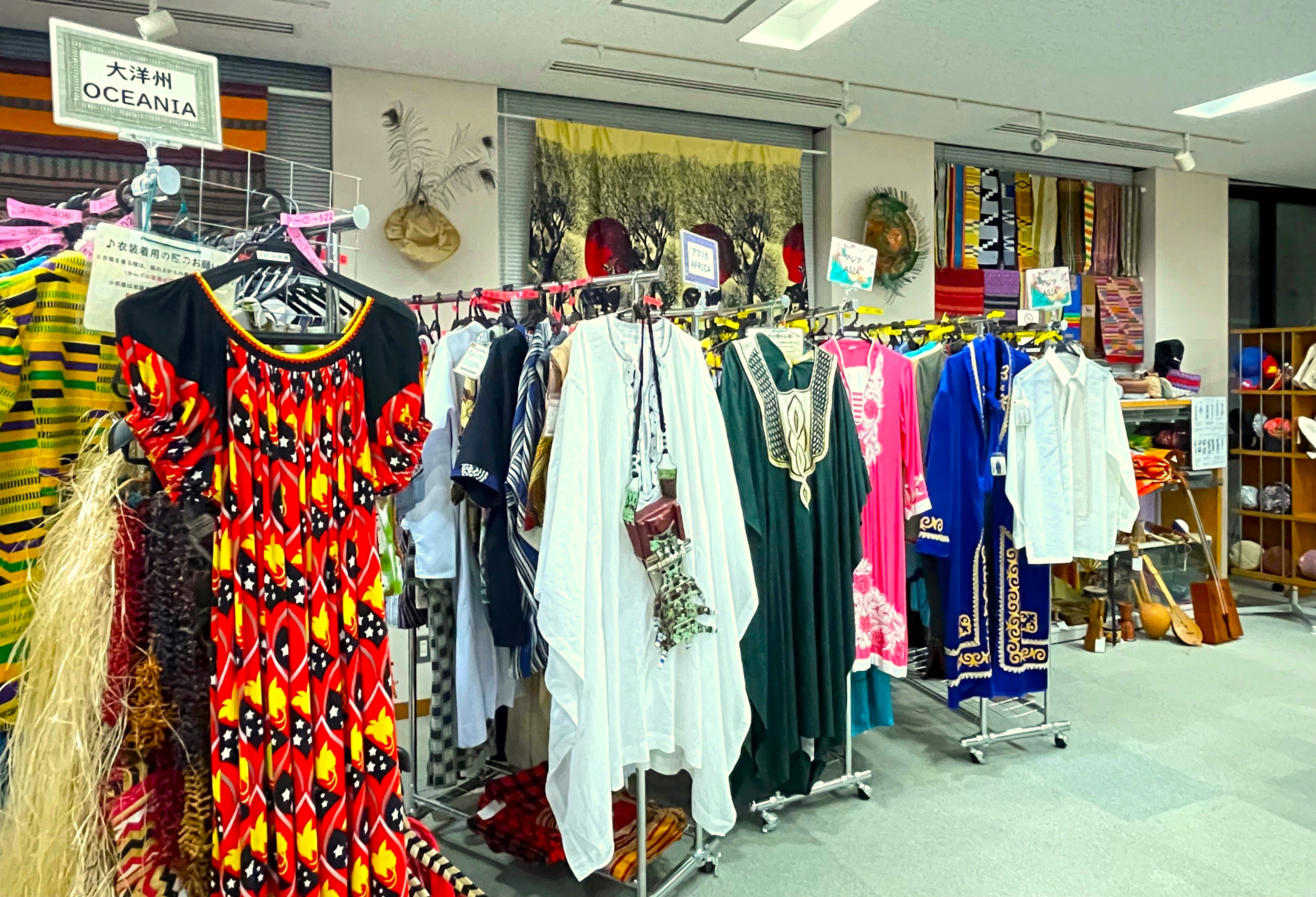 世界の民族衣装ゾーン