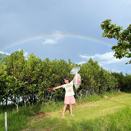 優秀賞「街をきれいに！ゴミ拾いで虹のごほうび」