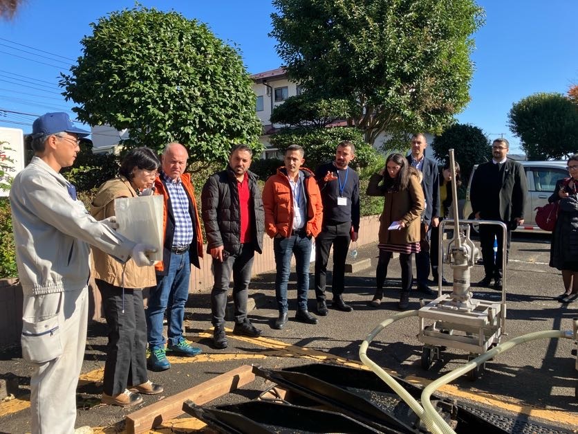 仙台市水道局にて緊急時給水システムのひとつ非常用飲料水貯水槽を見学