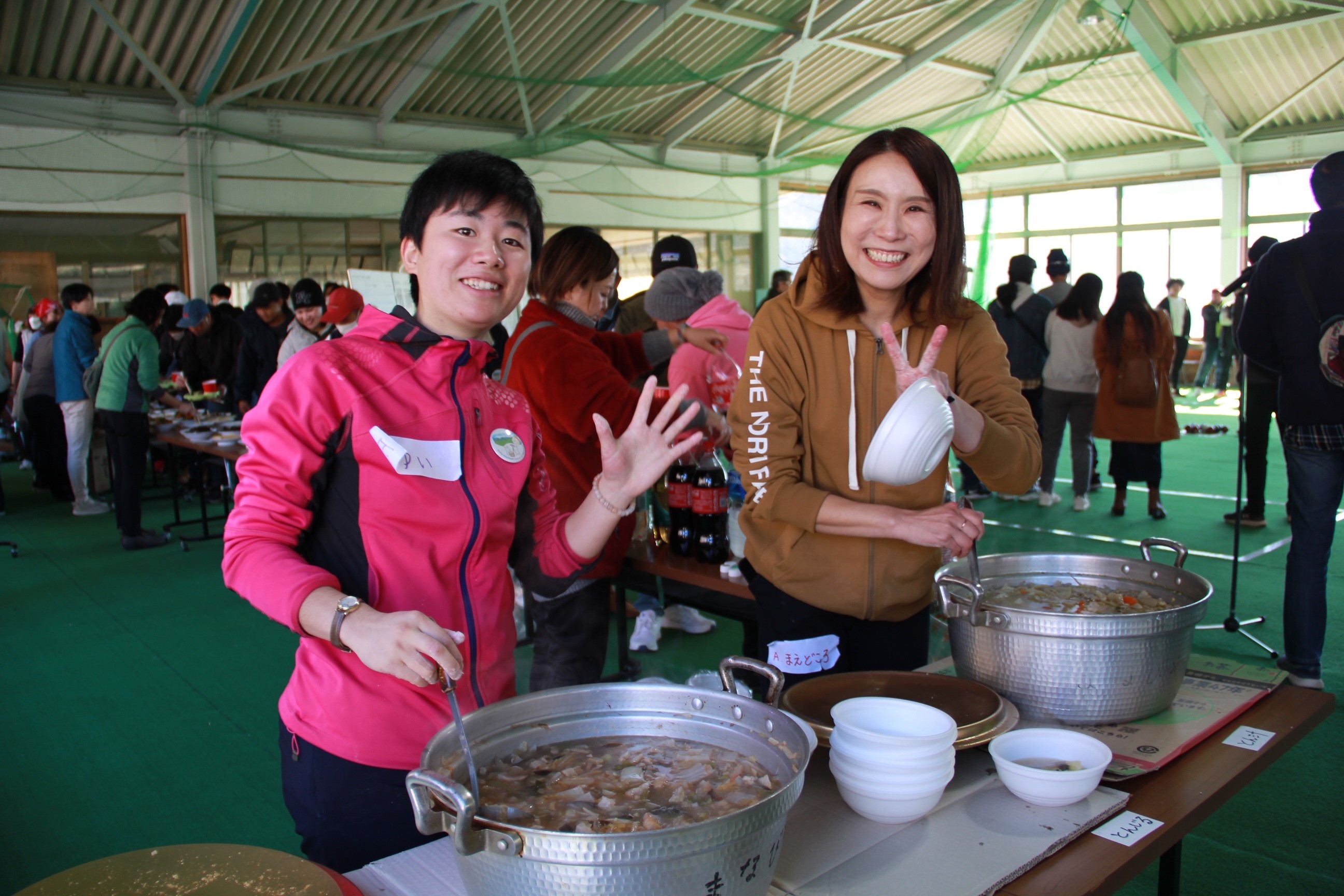受入農家のお母さん方が作ってくださった、地元お野菜のお惣菜、とってもおいしかったです。