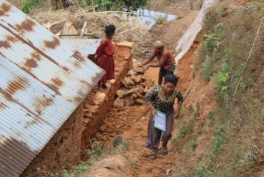 家庭訪問時、農作業等の事情で生徒と会えない場合もある