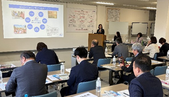 萩原職員よりJICA概要・JICABizの紹介