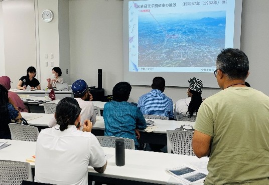 KCCP long-term participants received the lecture on “Tsukuba City's Urban Planning and Science and Technology Promotion Measures (Super Science City Initiatives)"
