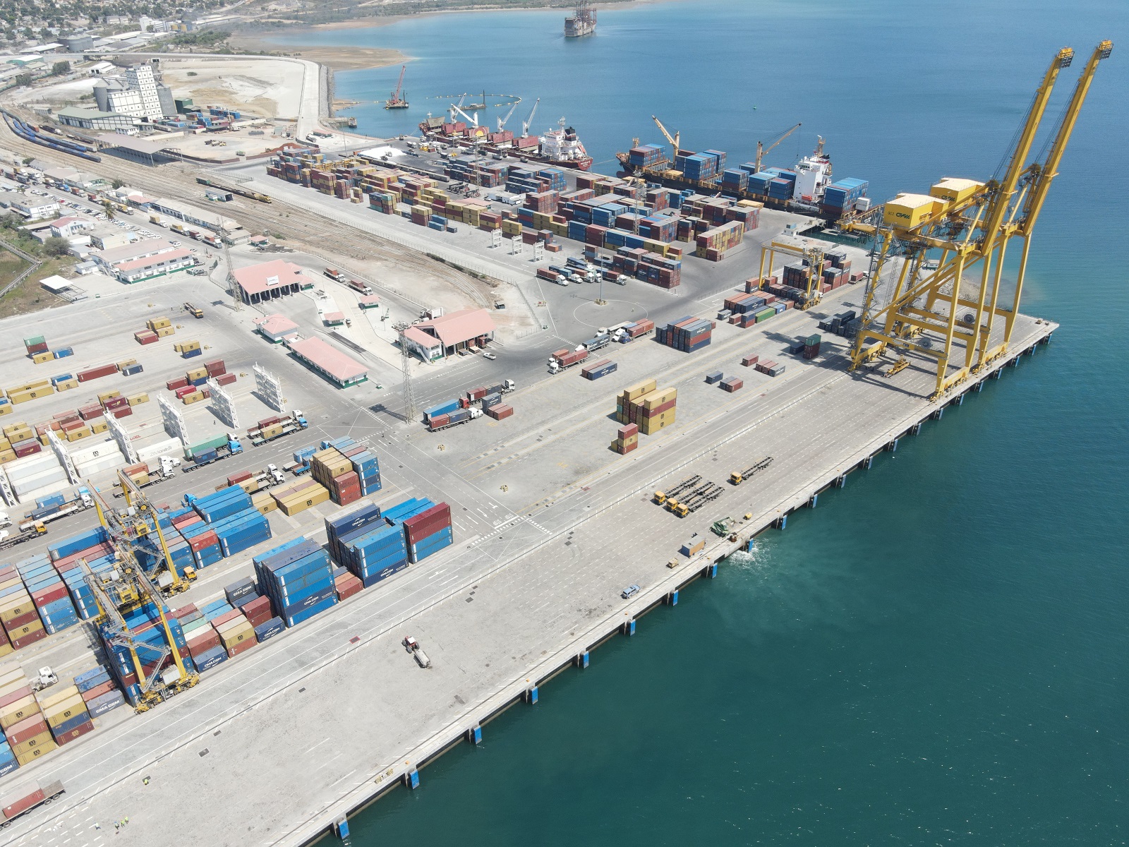 A panoramic view of Nacala Port (Penta-Ocean Construction Co., Ltd. and Toa Corporation Joint Venture).
