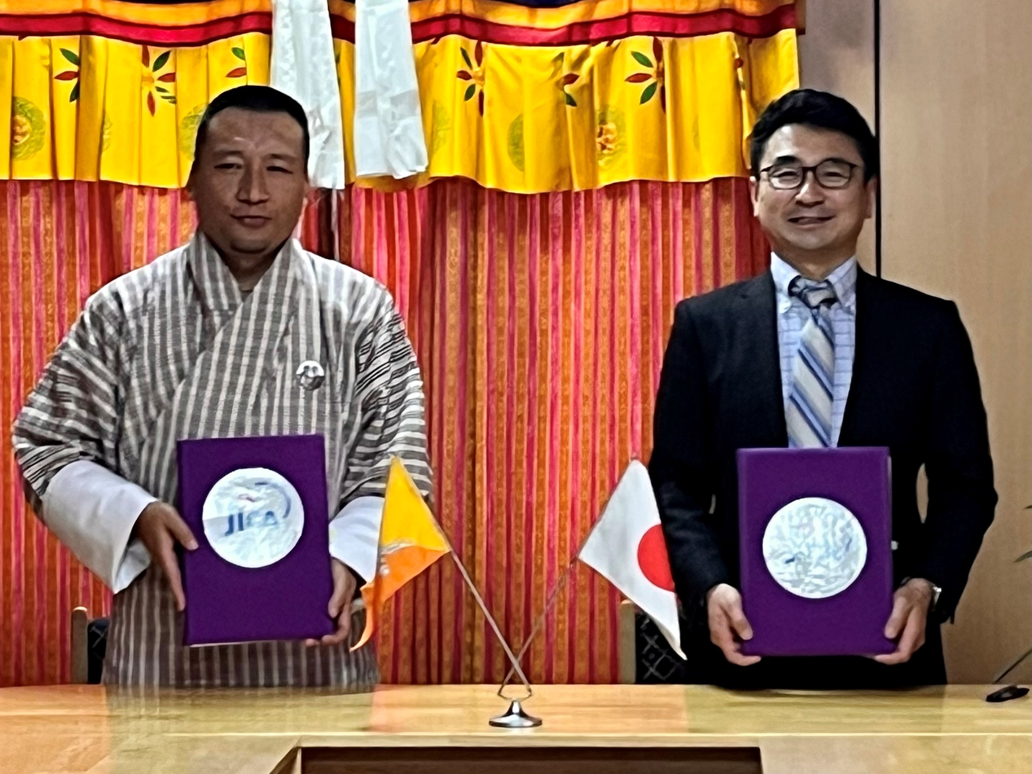 Signing ceremony