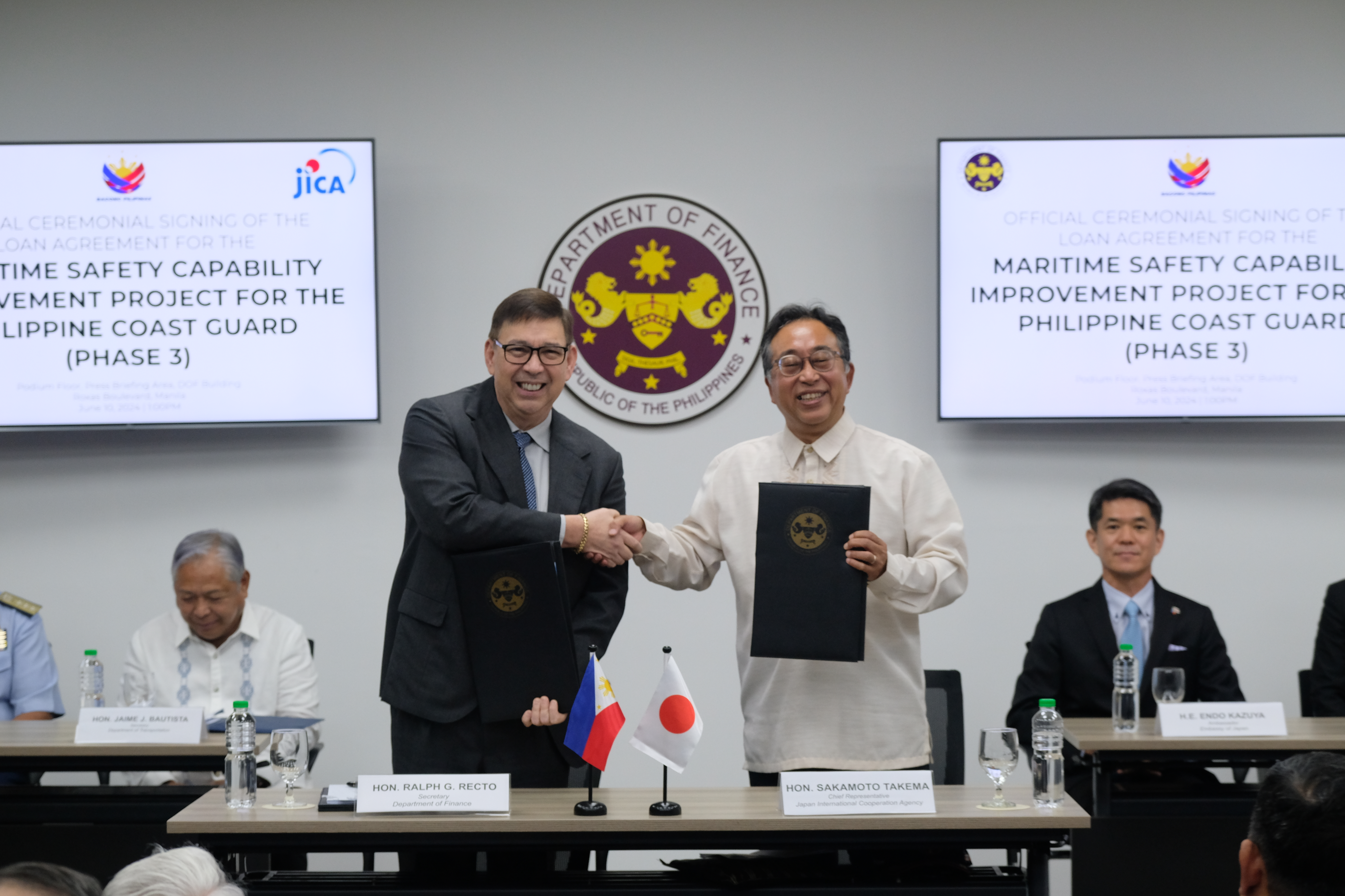signing ceremony