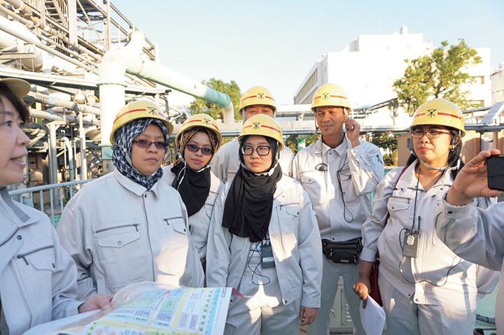 a training in surveying river water quality in Malaysia 