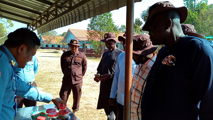 African government officials from Ethiopia, Nigeria, Somalia, and South Sudan observing CMAC's activities.