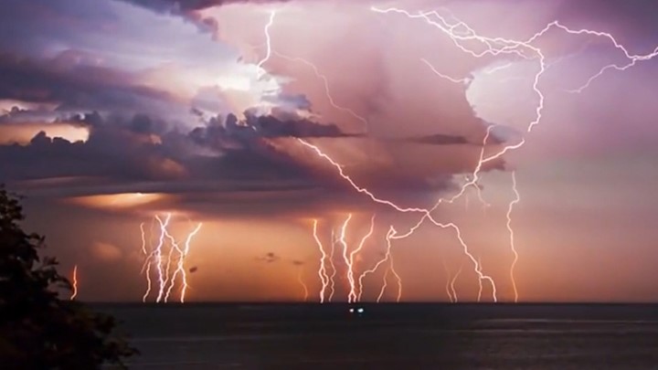 Photo:Lightning over Lake Kivu, along the Rwanda-Democratic Republic of Congo border. Image Credit: Pierre Galinier/MONUSCO Photos via Wikimedia Commons (2016, unmodified). Source: File:Goma, Nord Kivu, RD Congo- Orage près des locaux de la MONUSCO à Goma. (25602665963).jpg - Wikimedia Commons