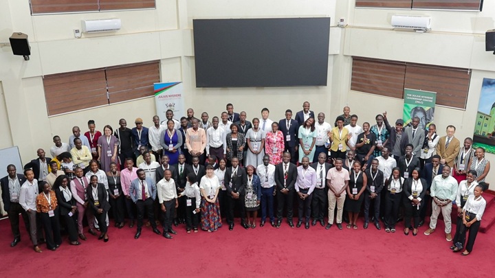 Photo: Over 100 participants, including scholars, young leaders, women, and students, joined the symposium.