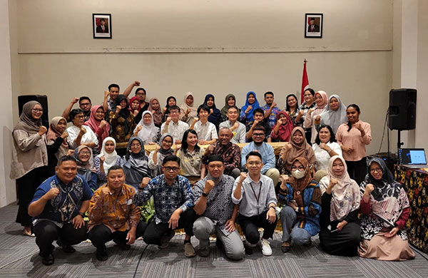 Photo session by all participants, after presentation by Dr.Sunagawa 27th July 2023