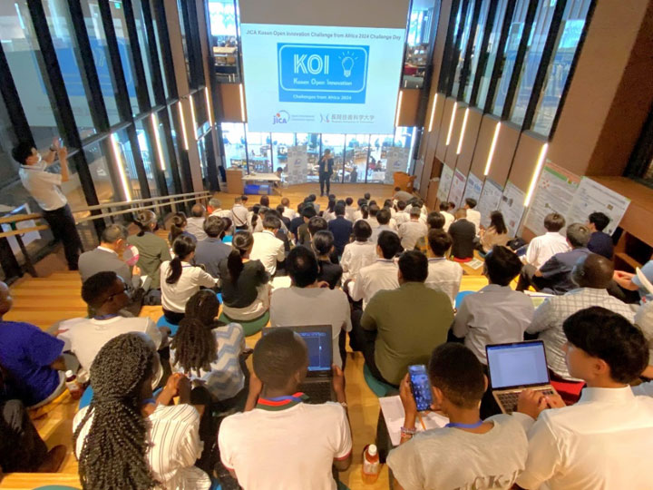 Sélection finale et cérémonie de remise des prix aux vainqueurs du Concours d'innovation ouverte des KOSEN 2024 organisé par la JICA et l'Université technologique de Nagaoka
