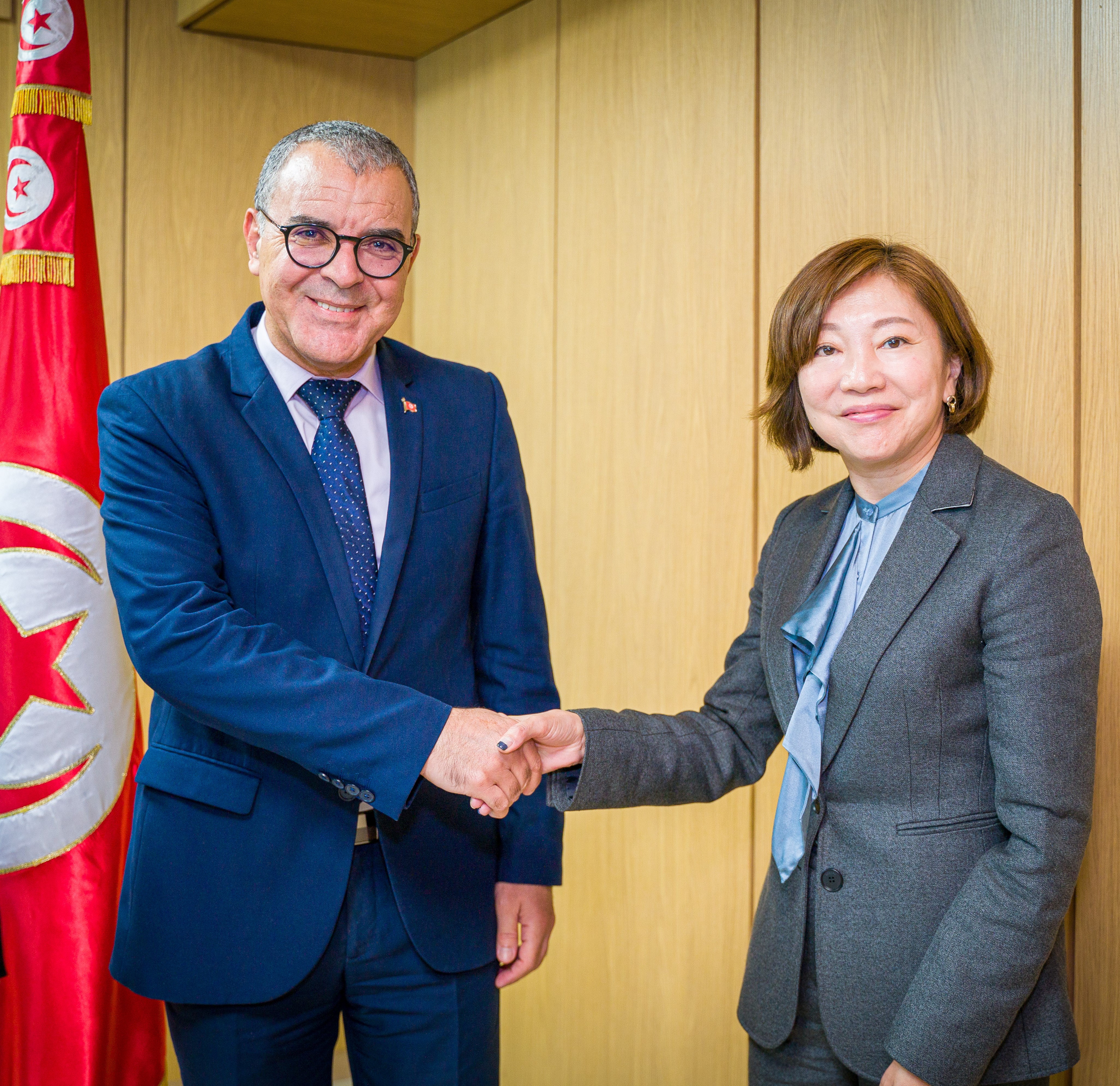 Recontre avec M. Samir Ben Abdelhafidh, ministre de l'Economie et de la Planification