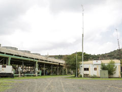 現在は操業が停止しているアルトランガノ地域の地熱発電所。エチオピア政府は、この発電所の改修計画についても検討している（写真：苅部太郎）
