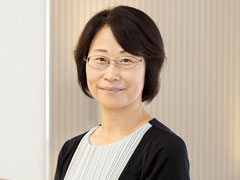 山本美香　青年海外協力隊事務局長