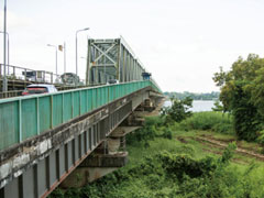 現在のバゴー橋
