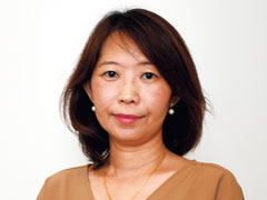 千住　万紀子さん