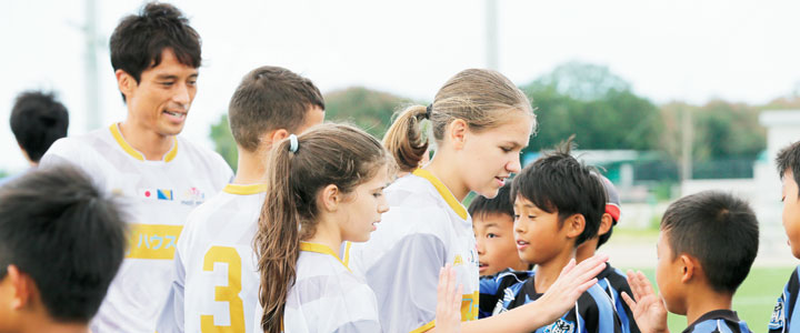 「子どもたちに視野を広げてほしい」という思いから、2017年にはマリモストの子どもたちを日本に招待した。