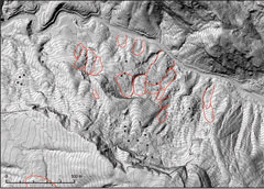 LiDAR-DEMを用いた地形図。JICAの支援で取り入れられた高解像度の地形図「LiDAR-DEM（ライダーデム）」。航空機から地表にレーダーを照射して測量する。