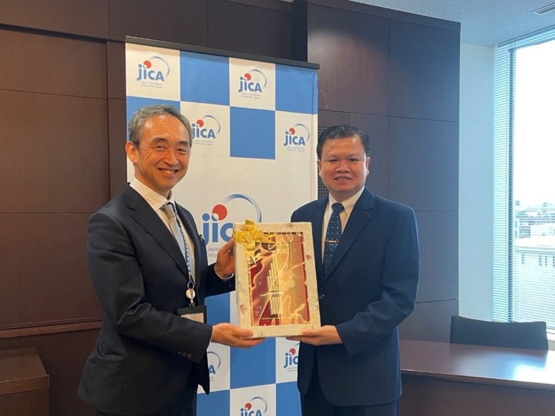 ラオス法務・司法高官が来日しました