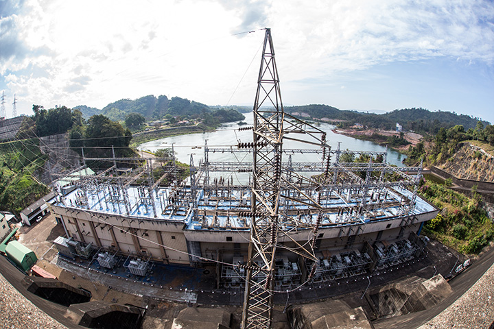 ラオスの水力発電所の拡張事業