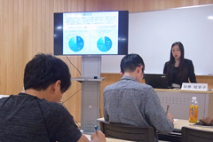 Eriko Sakamaki, JICA-RI staff and former JOCV, introduced her own experience at Kibi International University