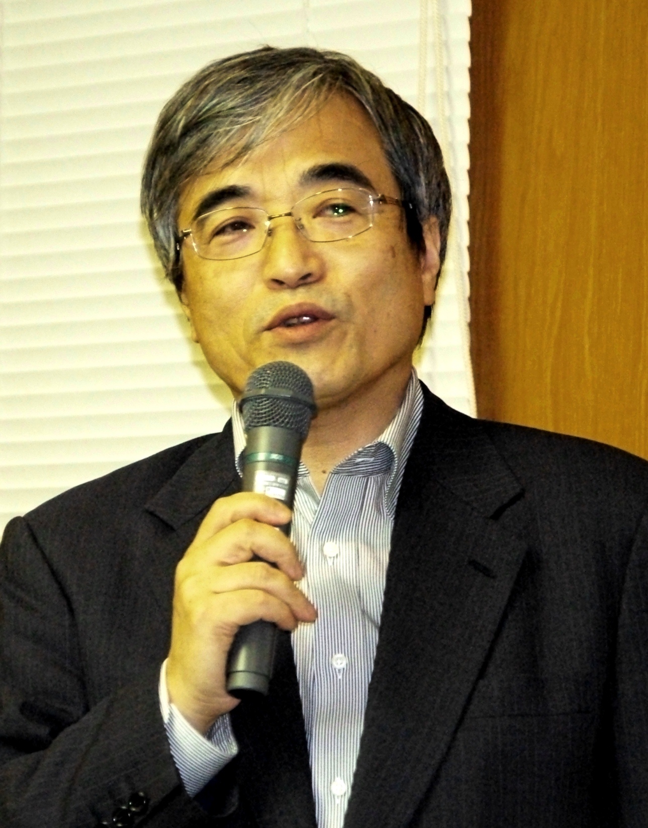 加藤所長a.jpg