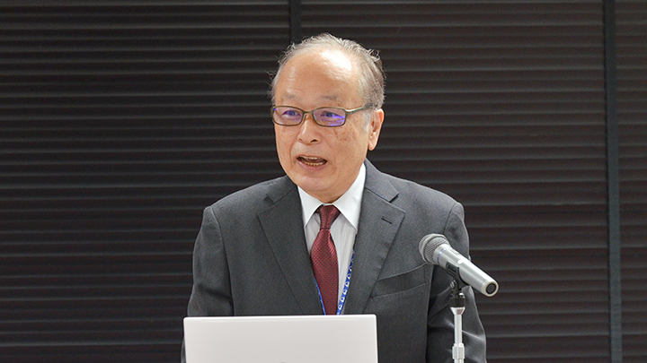 本書の著者であるJICA地球環境部の吉田充夫国際協力専門員