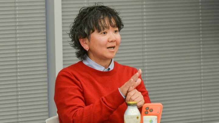 写真：初の聴覚障害当事者の海外協力隊員としてドミニカ共和国に赴任した経験を持つ特定非営利活動法人YES, Deaf Can！の廣瀬芽里代表理事