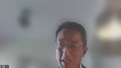 写真：JICAエジプト・日本高専プロジェクトの森純一チーフアドバイザー・共同プロジェクトダイレクター