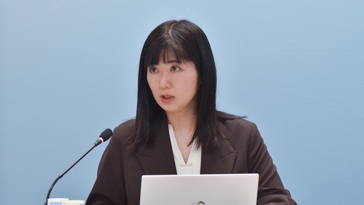 写真：ディスカッションに参加したダイキン工業株式会社東京支社渉外室の岩澤佳奈主事