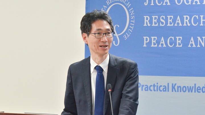 写真：閉会のあいさつを行ったJICAの吉田昌弘理事