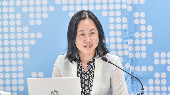 写真：国際基督教大学の西村幹子教授