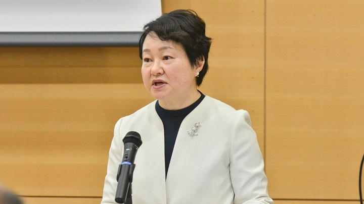 写真：JICA緒方貞子平和開発研究所の亀井温子副所長