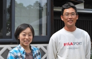 【画像】高坂友三さん（平成10年度第1次隊・野菜・ミクロネシア）、つかささん（平成10年度第2次隊・野菜・タイ）夫妻