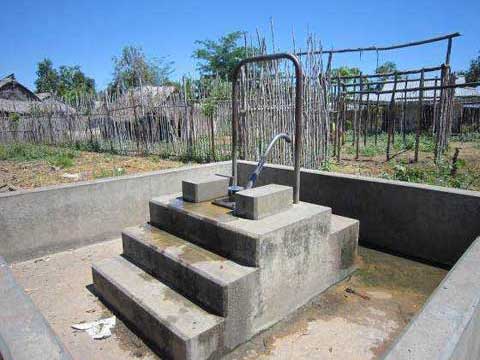 この協力で整備された足踏みポンプ型給水施設