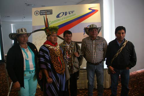 一村一品（以下、OVOP）コロンビアのイニシアチブに参加している先住民族（インディオ）代表者：2014年6月キックオフセミナ−後。