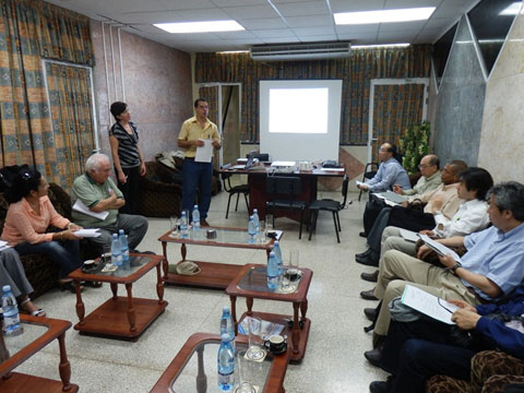 2013年3月19日に開催した第1回プロジェクト実施委員会（PEC）。