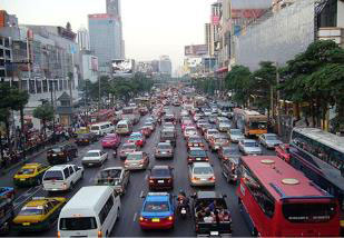 バンコク市内の交通状況