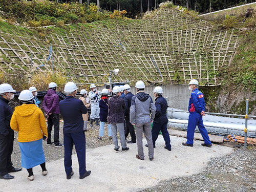 近畿地方整備局足羽川ダム視察 （11月14日）