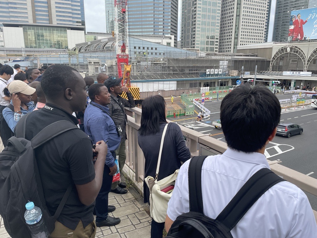 視察の様子：品川駅周辺