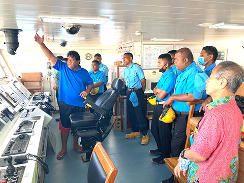 クラス６の基礎船舶安全訓練の一環として実施されたヤップ州政府所有船舶での研修（2023年9月）