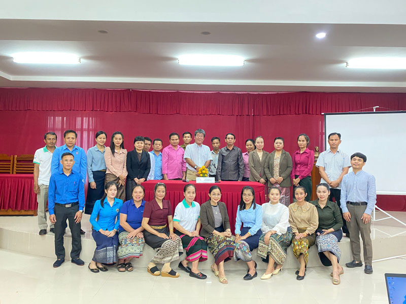Group photo of the accounting record training