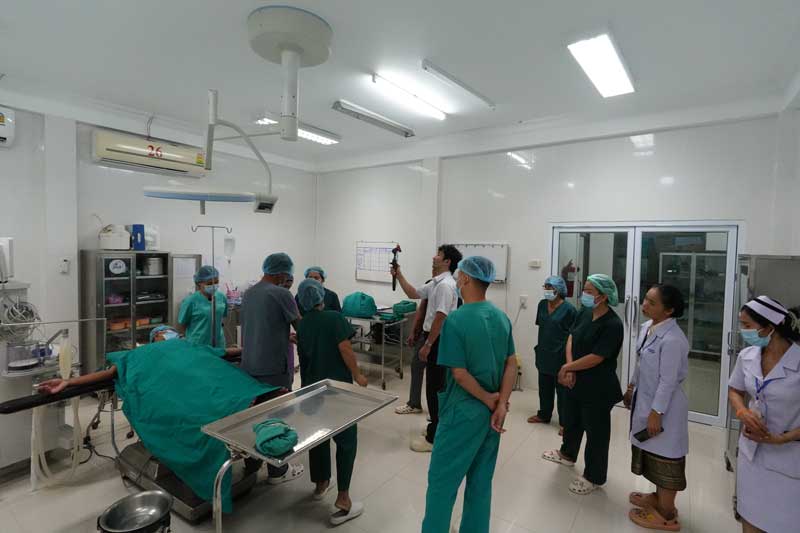 Short term expert working in Provincial Hospital