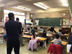 小学校低学年の算数の授業を見学