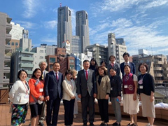 研修生と共に東京都看護協会にて